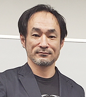 内村哲也