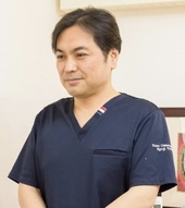 塔野亮二